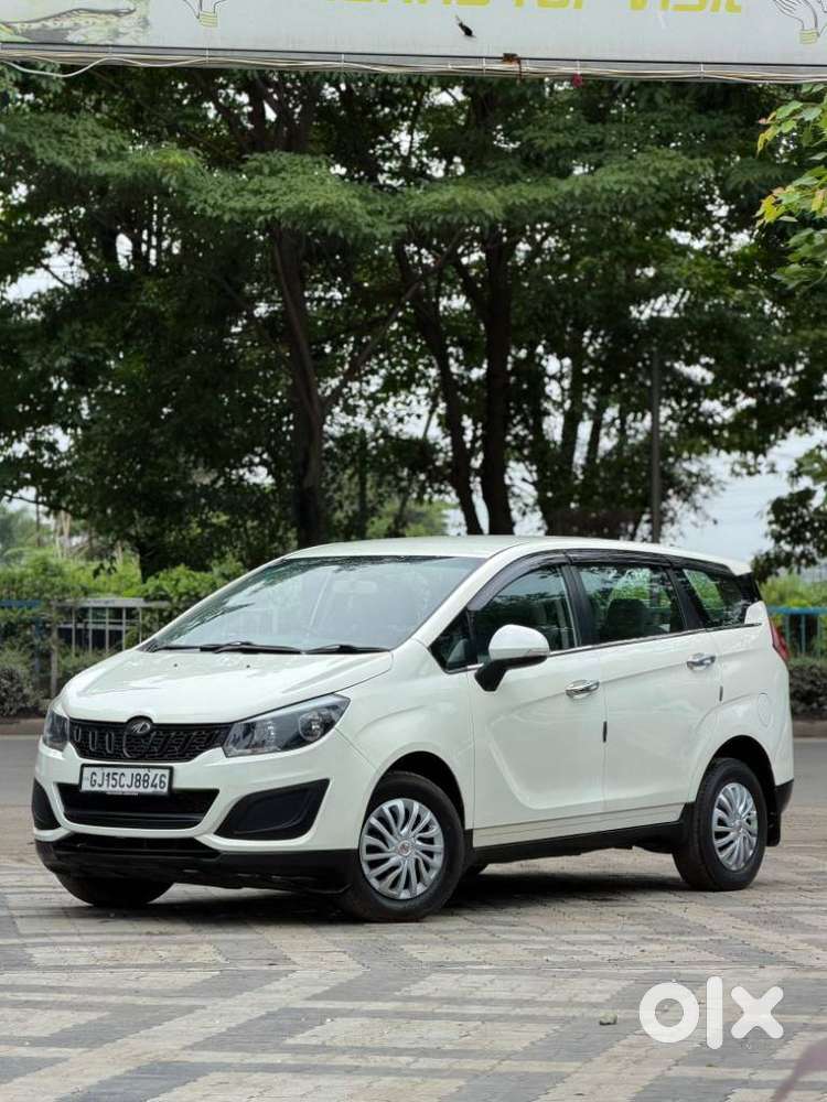 Mahindra Marazzo M2, 2020, Diesel