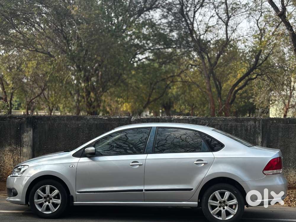 Volkswagen Vento 1.2 Tsi Highline At, 2011, Petrol