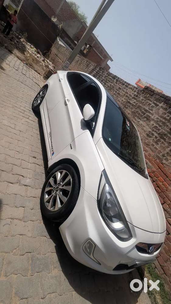 Well-maintained Car Single Koi Dikkat Nhi 1st Party Bima