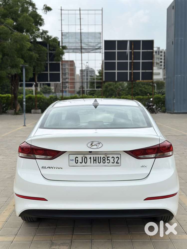 Hyundai Elantra 1.6 Sx Option At, 2017, Diesel