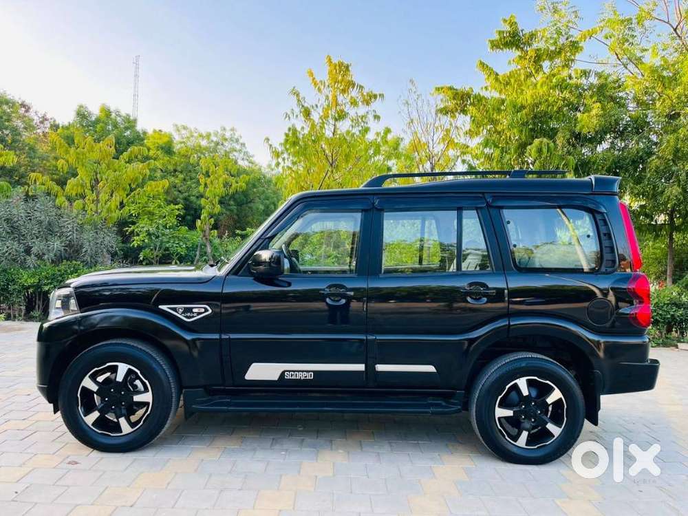 Mahindra Scorpio Classic 2.2 S 11 Mt 7 Cc, 2025, Diesel