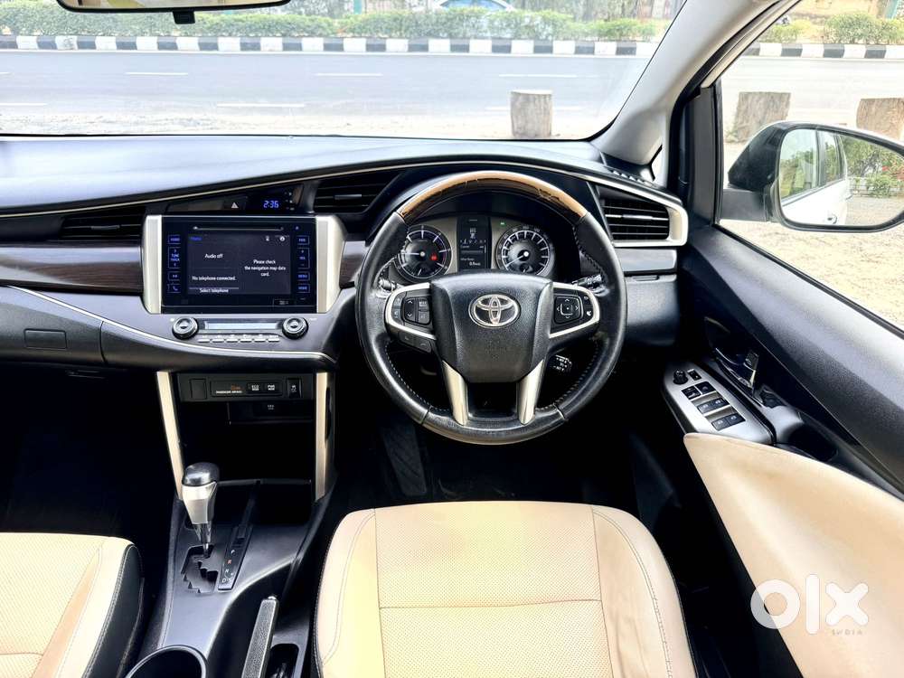 Toyota Innova Crysta 2.8 Zx At 7 Seater, 2019, Diesel