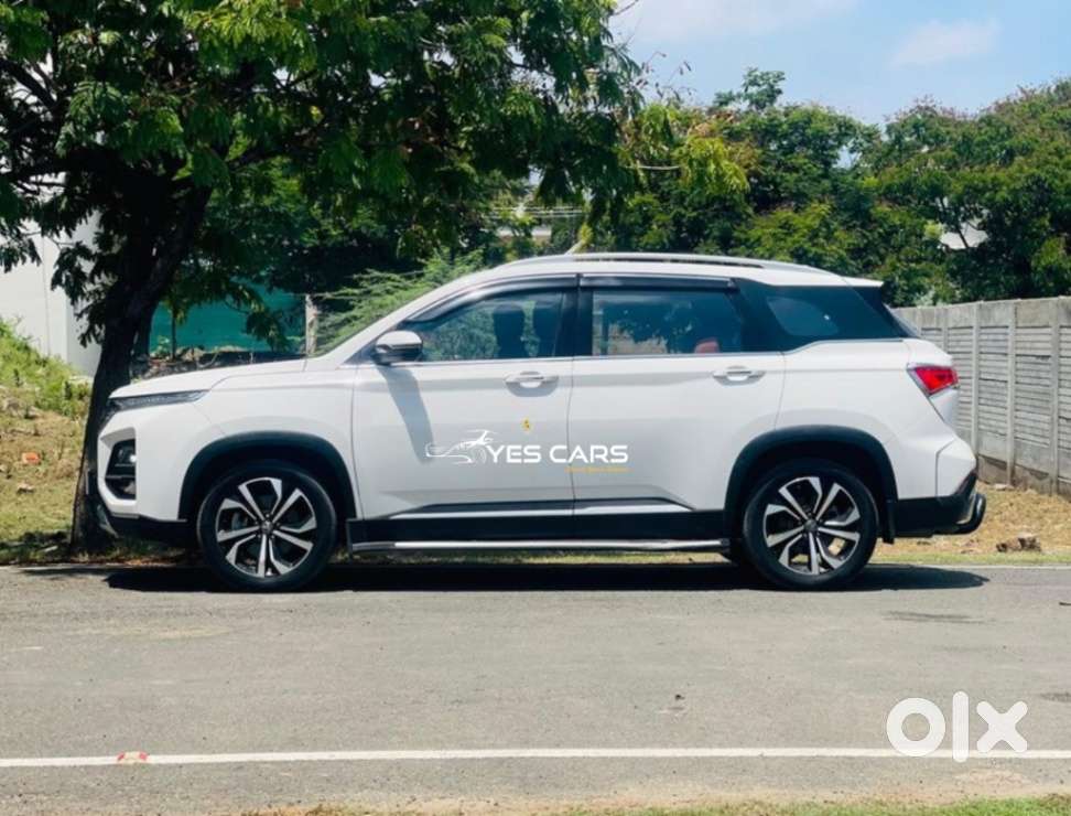 Mg Hector Plus, 2024, Petrol
