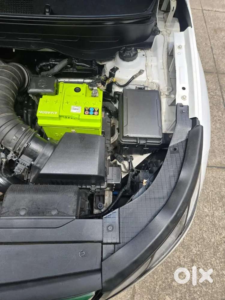 Hyundai Venue 2024 Diesel 33000 Km Driven Manual 1st Owner