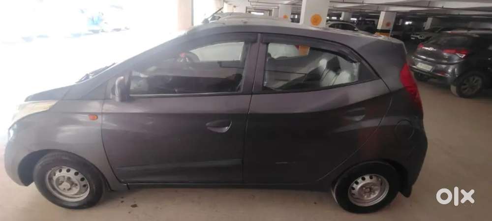 2016 Hyundai Eon Magna +