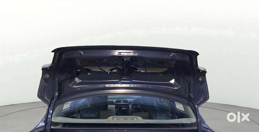 Maruti Suzuki Swift Dzire Zxi + Mt, 2017, Petrol