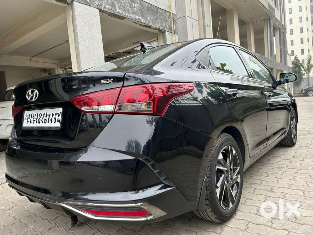 Hyundai Verna 2023 Car