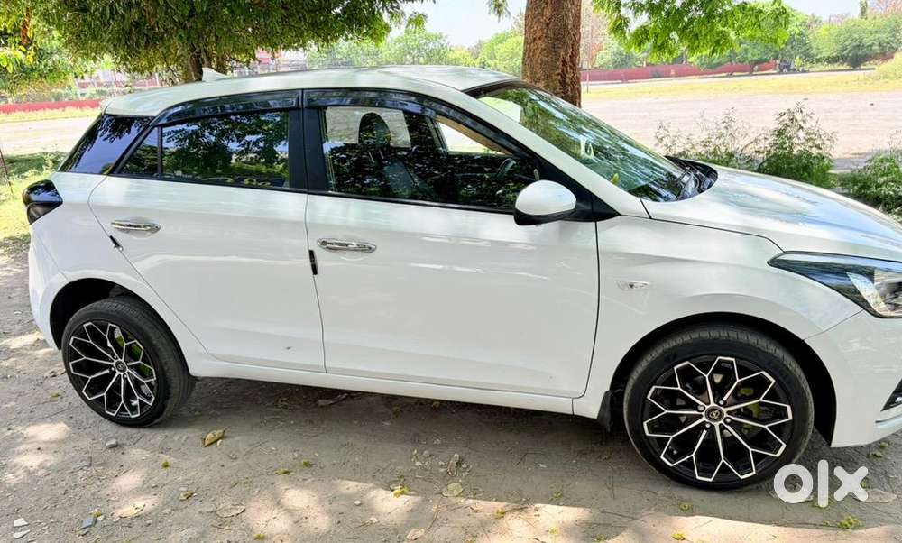 Hyundai Petrol Manual 2019