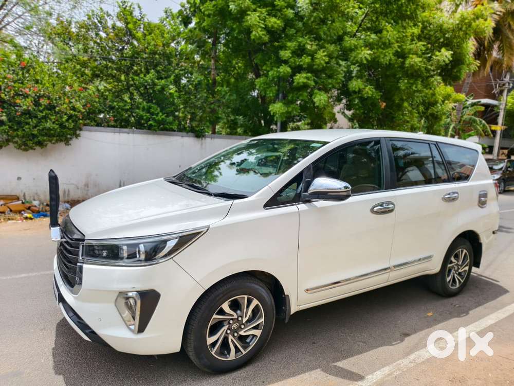 Toyota Innova Crysta 2.4 V 7 Str, 2022, Diesel