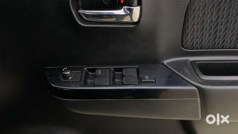 Maruti Suzuki Wagon R Stingray Vxi, 2014, Petrol