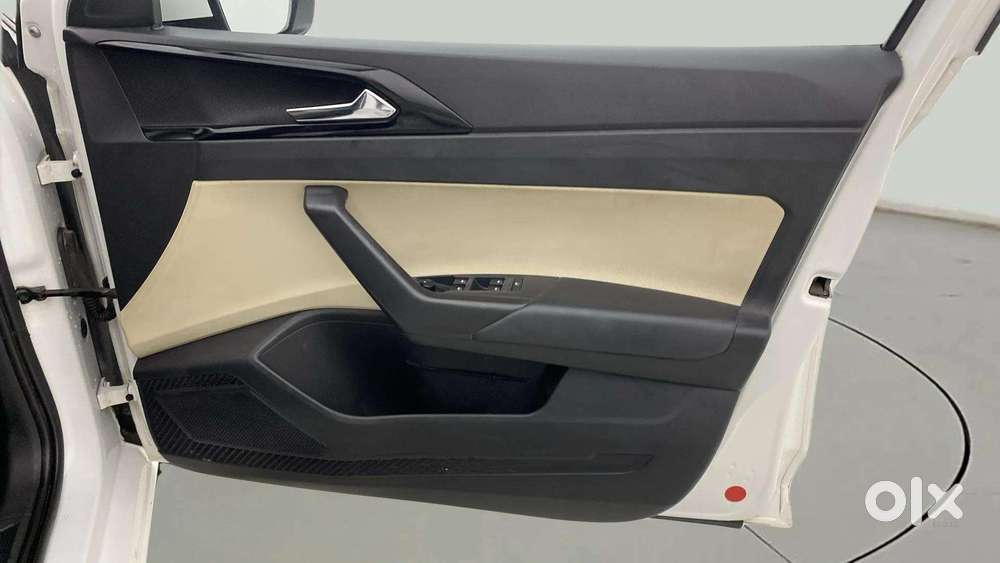 Skoda Slavia 1.0 Tsi Style At, 2022, Petrol