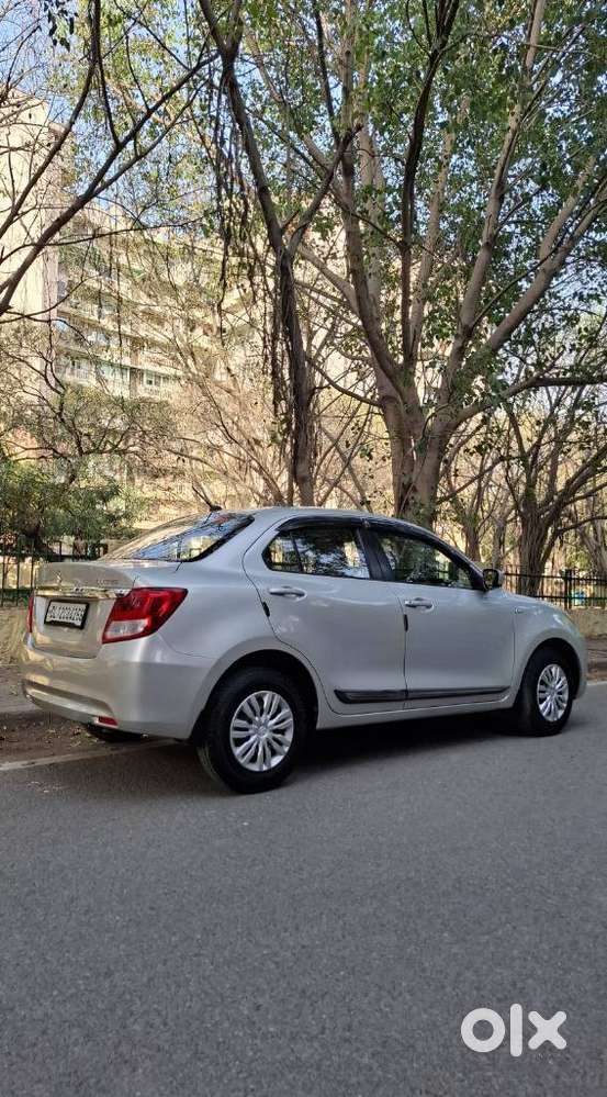 Maruti Suzuki Swift Dzire Vxi Optional, 2019, Petrol