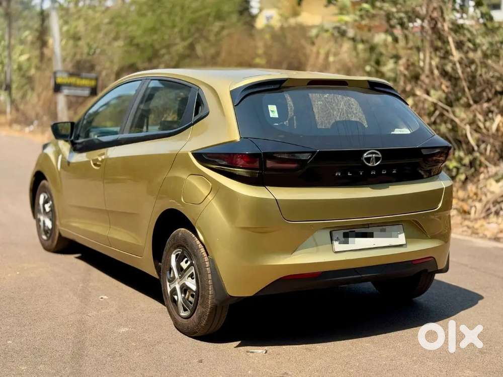 Tata Altroz 2021 Petrol Well Maintained