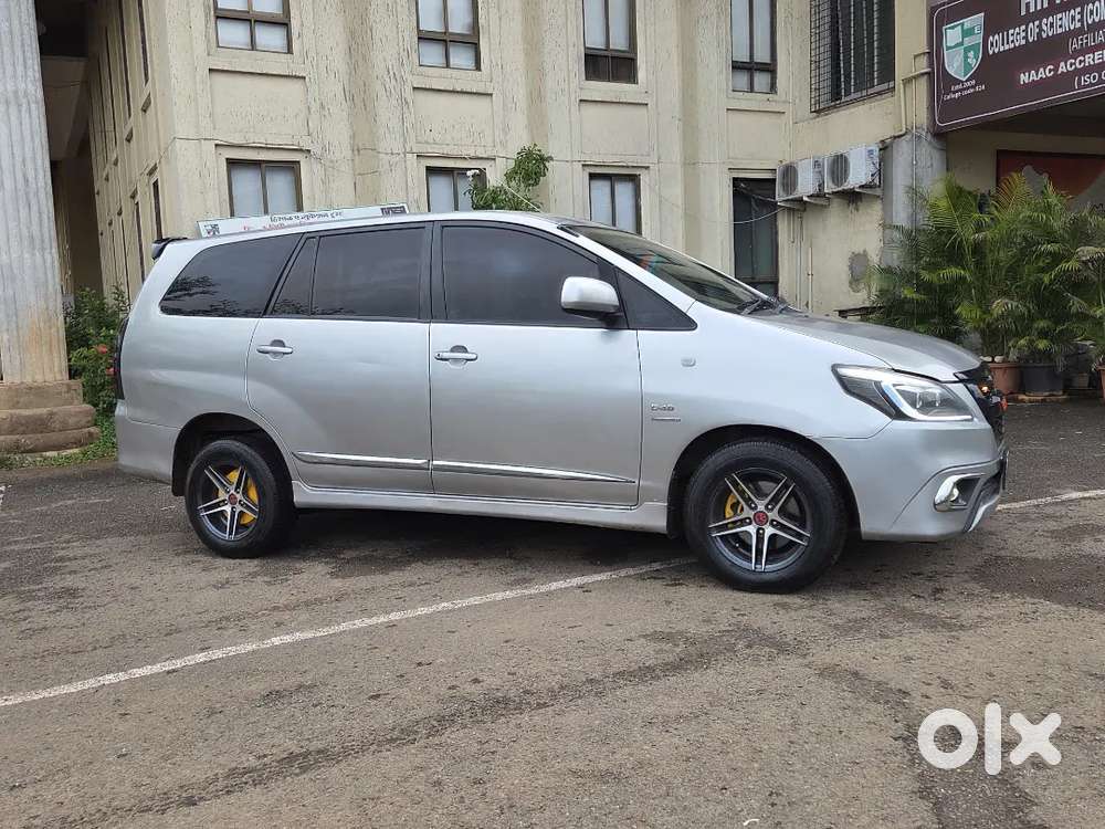 Toyota Innova 2016 Diesel Well Maintained