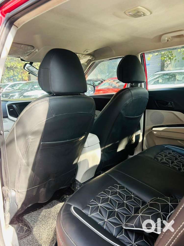 Mahindra Xuv300 W6 Amt Diesel, 2020, Diesel