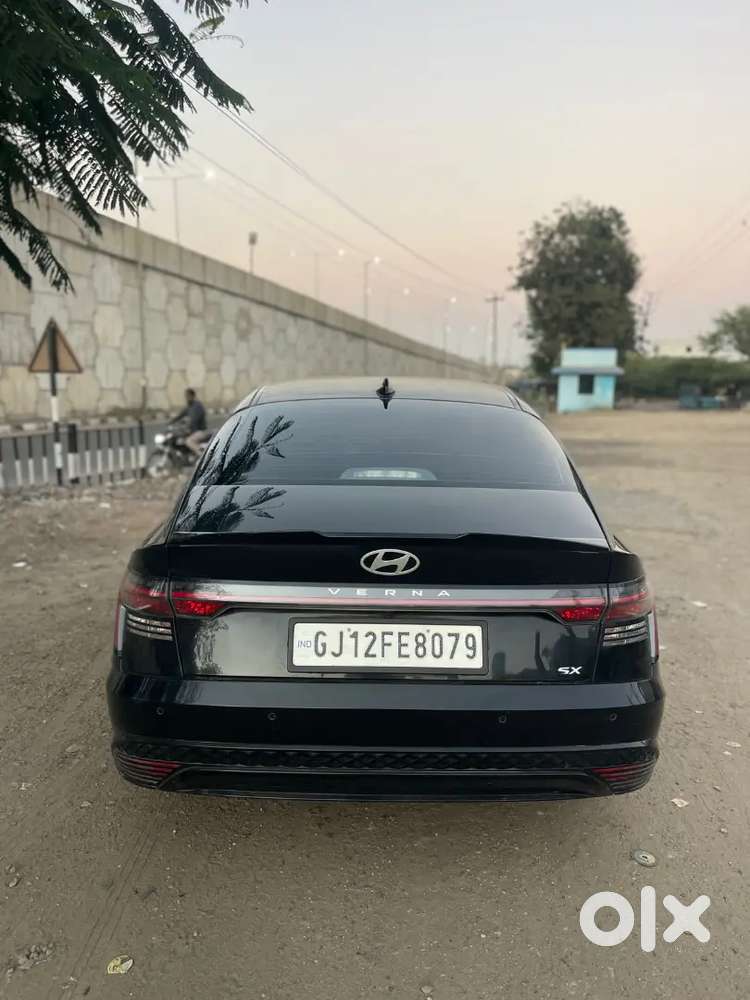Hyundai Verna 2024 Petrol Well Maintained