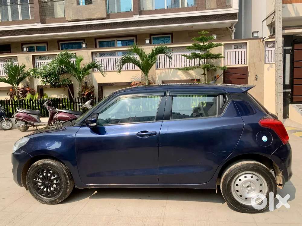 Maruti Suzuki Swift 2021 Petrol 95000 Km Driven