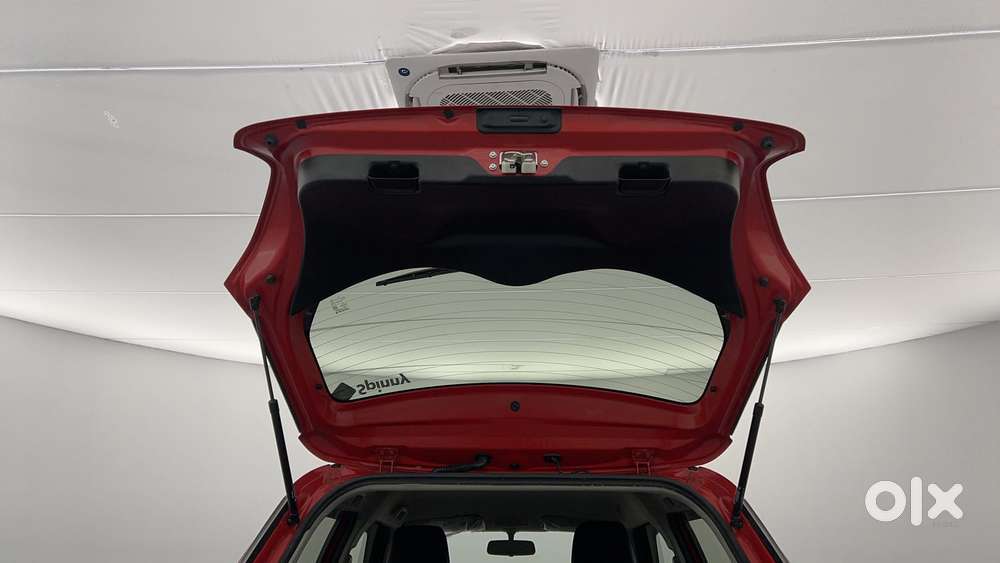 Maruti Suzuki Swift 1.3 Zxi, 2022, Petrol
