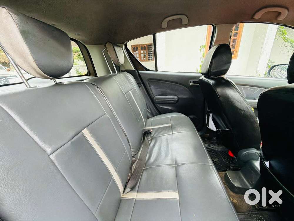 Maruti Suzuki Ritz Vxi, 2010, Petrol