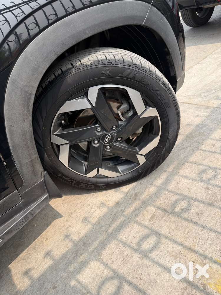 Hyundai Alcazar 2021 Signature (o) Diesel Automatic