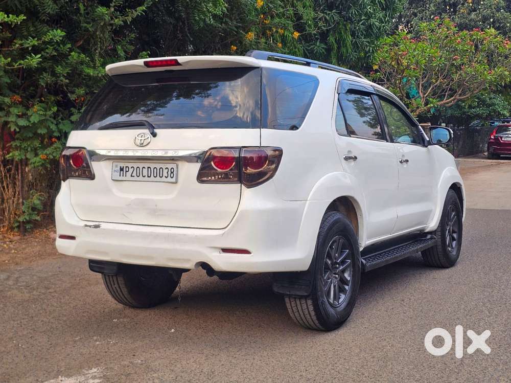 Toyota Fortuner 3.0 4x4 Manual, 2012, Diesel