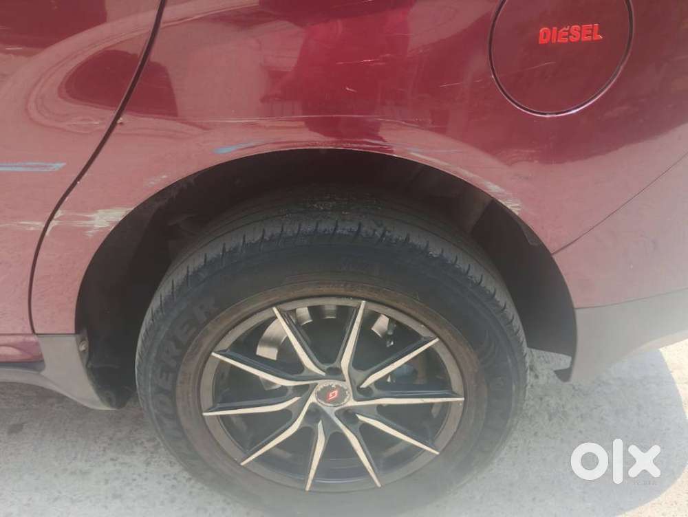 Mahindra Marazzo M2, 2019, Diesel