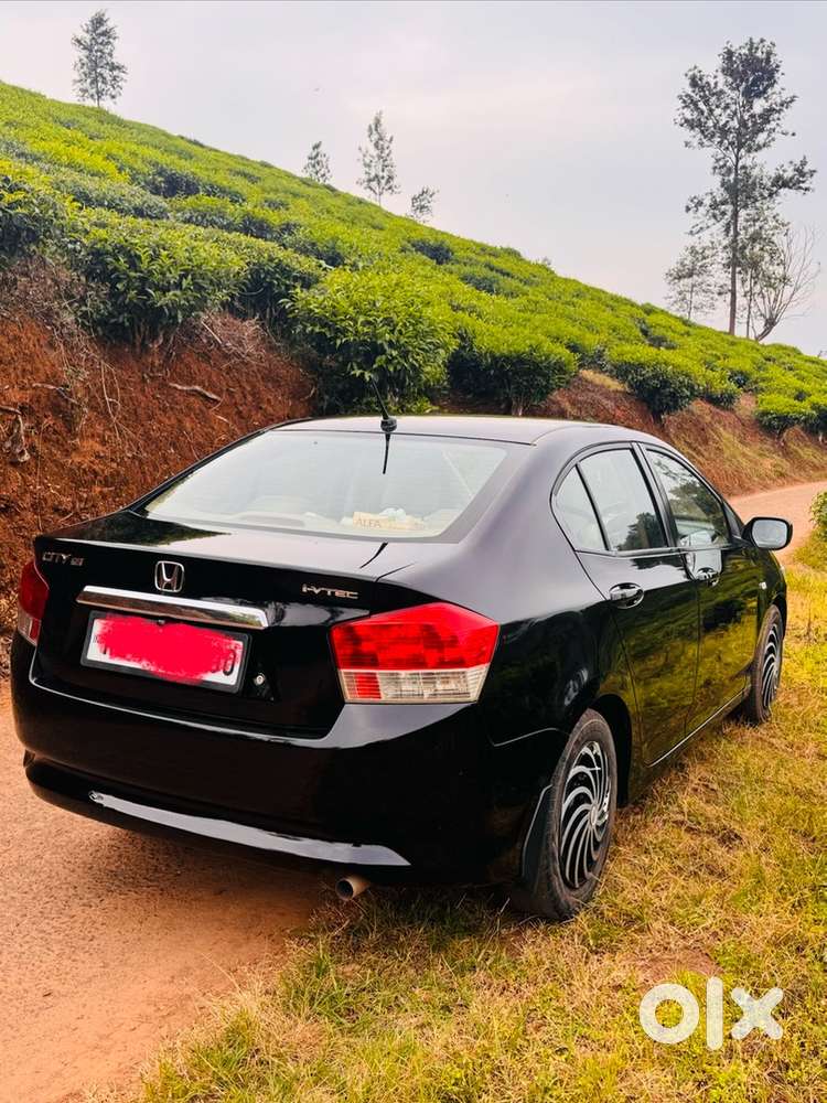 Well Maintained Honda City Petrol 2010 December Model