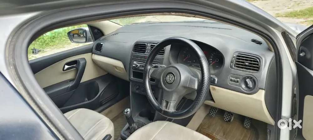 Volkswagen Polo Comfortline 2010 Car Repassing 2030