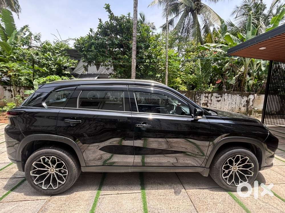 Toyota Urban Cruiser 1.5 Petrol Manual 2024