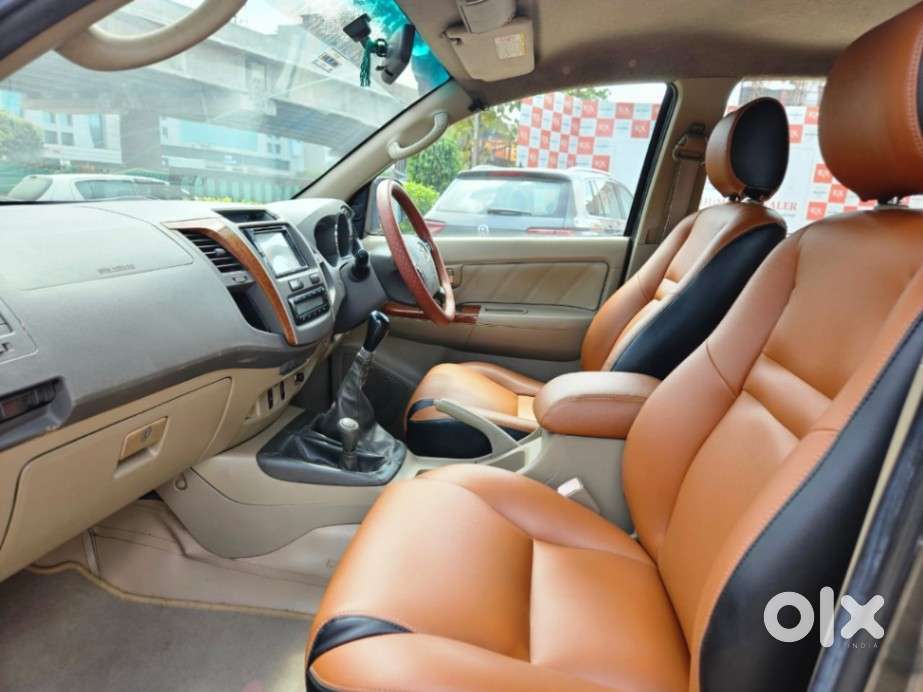 Toyota Fortuner 3.0 Ltd, 2011, Diesel