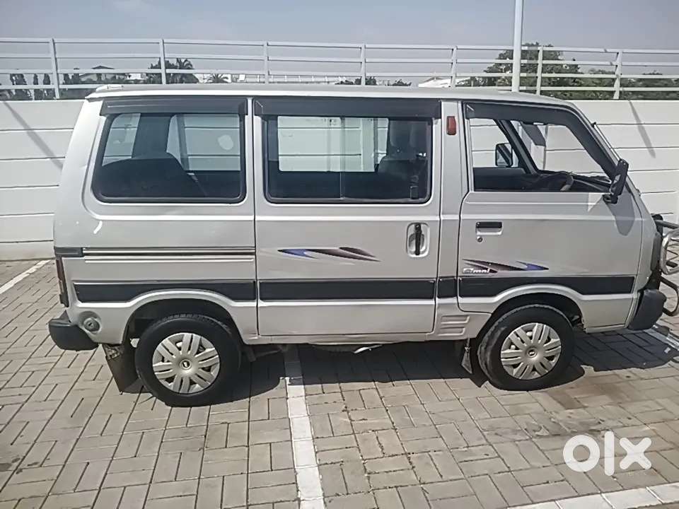 Maruti Suzuki Omni 8 Seater Bsiv, 2017, Petrol