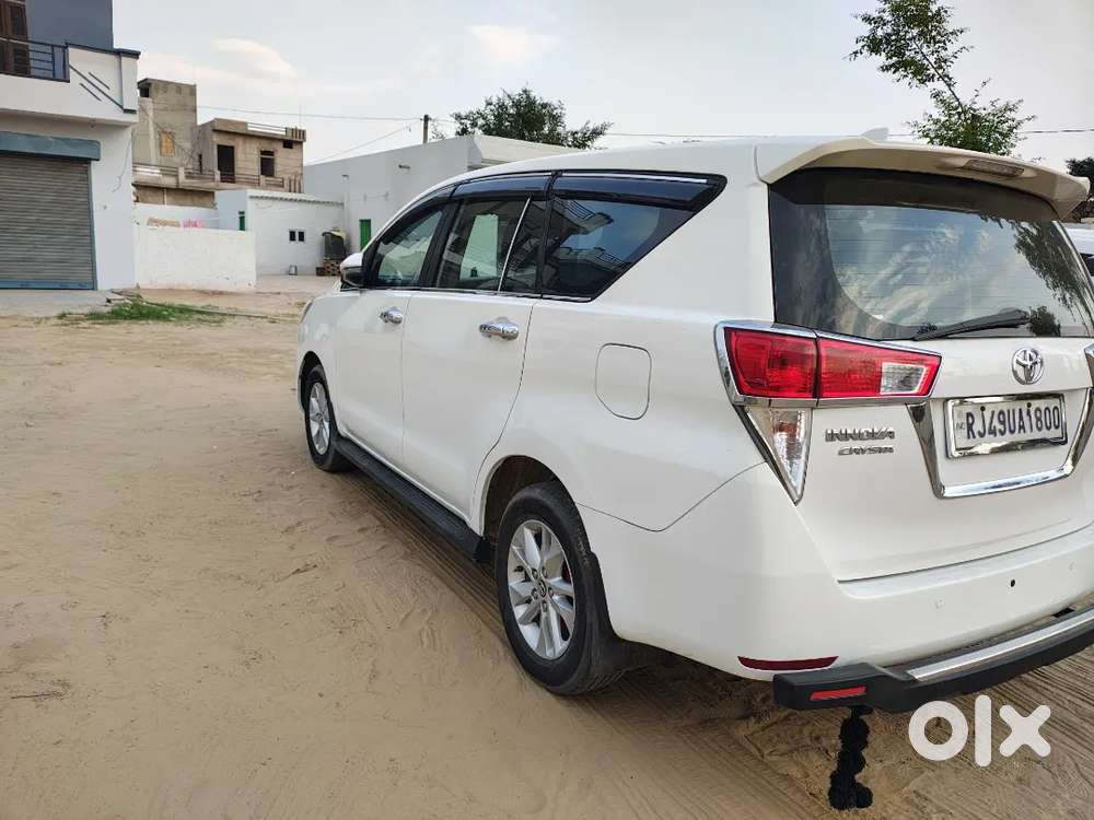 Toyota Innova Crysta 2019