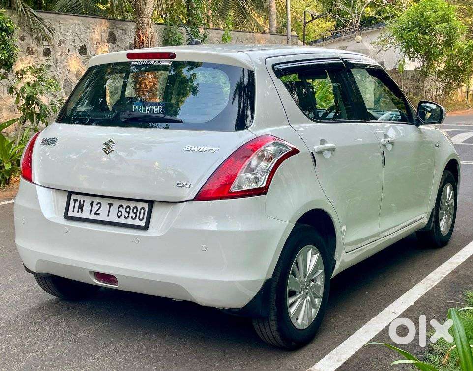 Maruti Suzuki Swift Zxi, 2017, Petrol