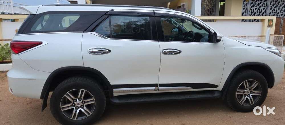 Toyota Fortuner 4x2 At 2.8 Diesel, 2017, Diesel
