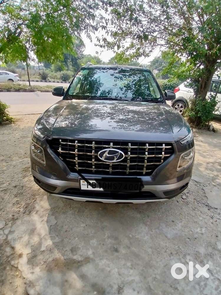 Hyundai Venue Diesel Manual 2021