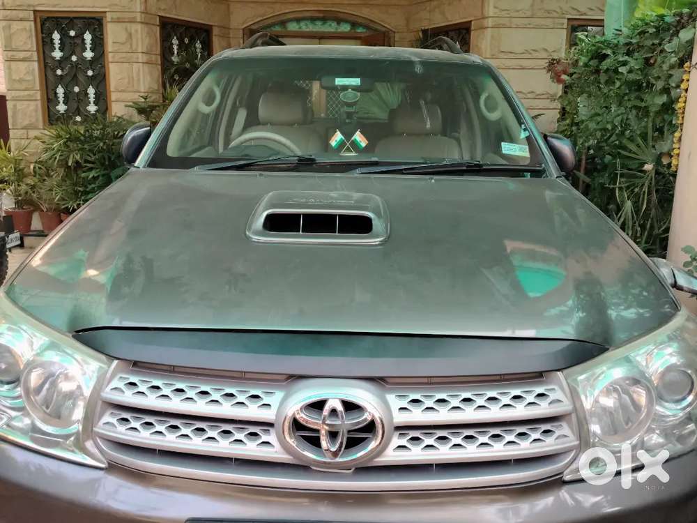 Toyota Fortuner 2010 Diesel Well Maintained