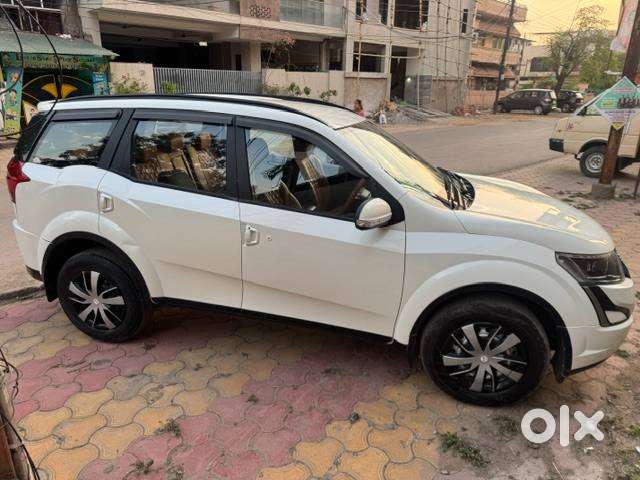 Mahindra Xuv500 2021 Diesel Well Maintained
