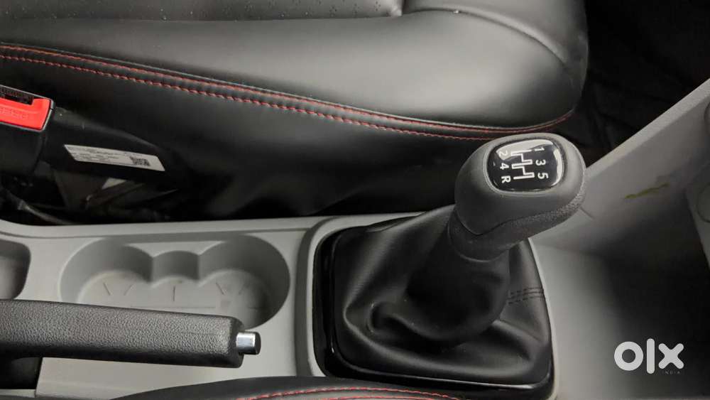Tata Tiago 1.2 Revotron Xt Rhythm, 2023, Petrol