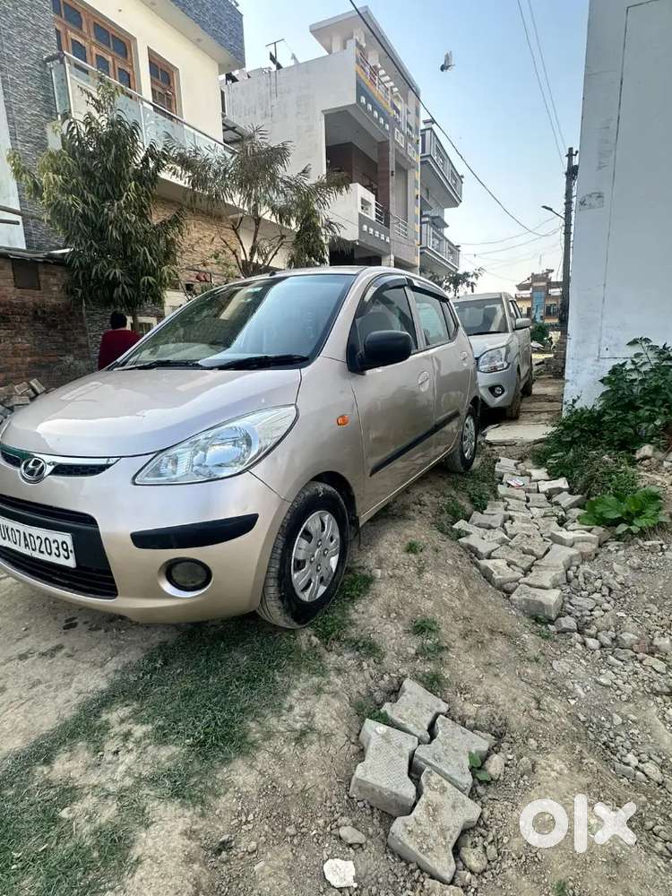 Gadi Bilkul Okk H 4 Tayre New Dalwaye H Battery New Good Conditions H