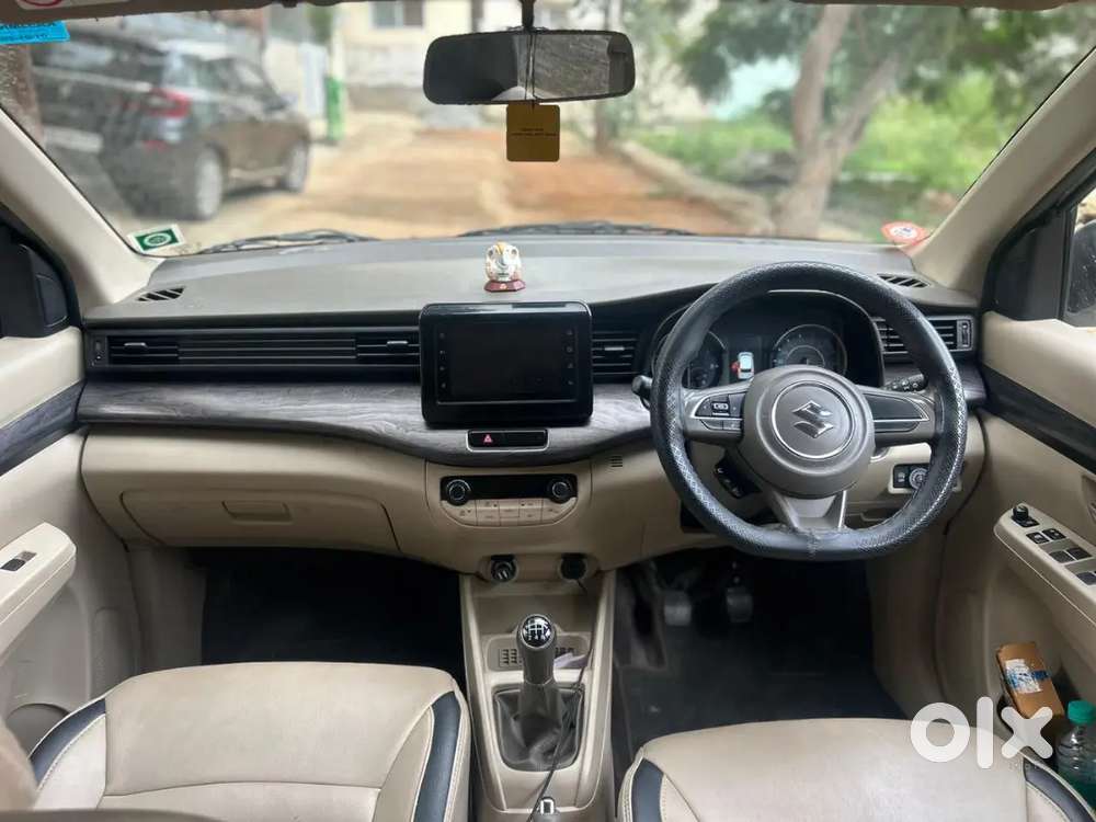 Maruti Suzuki Ertiga 1.5 Zxi 2025
