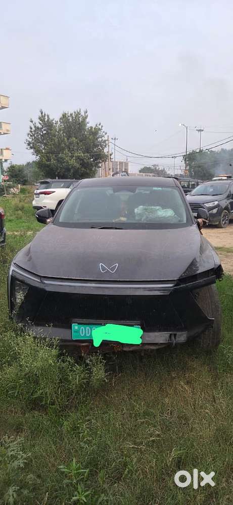 Mahindra Xev 9e Pack Three (top Model), 2026, Electric