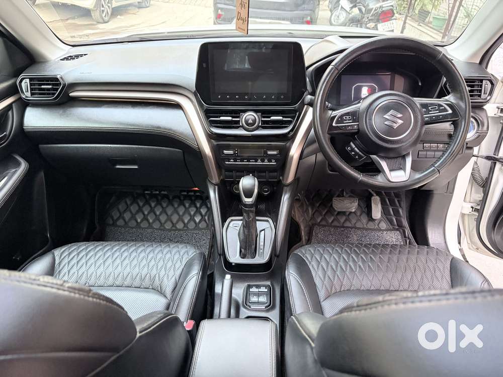 Maruti Suzuki Grand Vitara 1.5 Alpha Plus Dual Tone Intelligent Hybr..