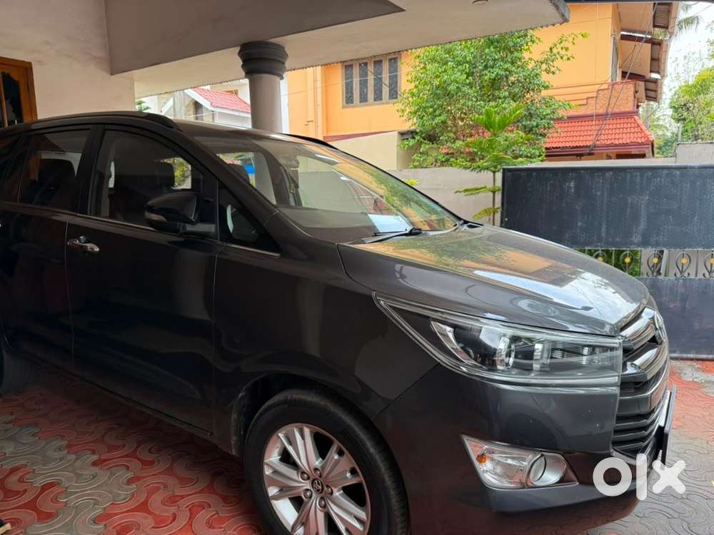 Innova Crysta 2016 Full Option Variant