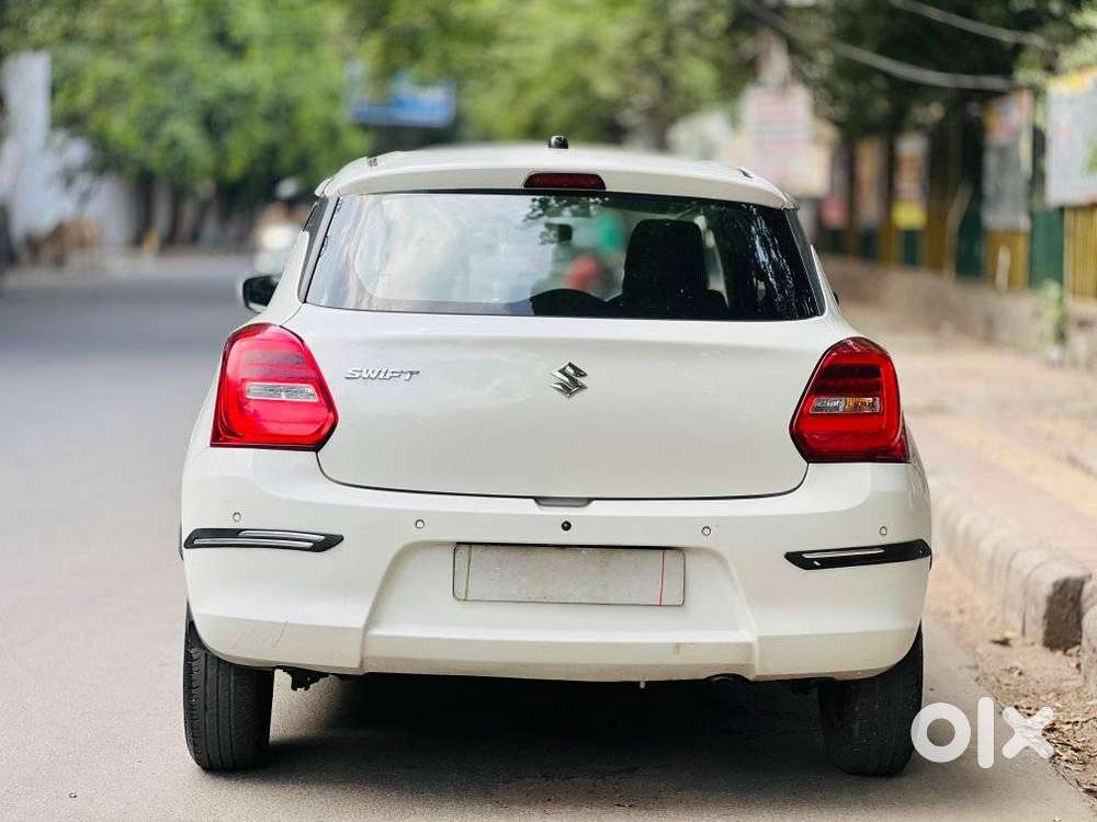 Maruti Suzuki Swift 1.2 Vxi (o), 2022, Petrol