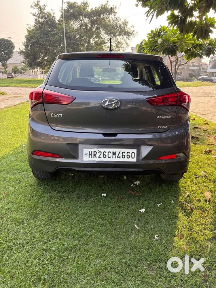Hyundai Elite I20 [ ] 1.2 Magna, 2015, Petrol