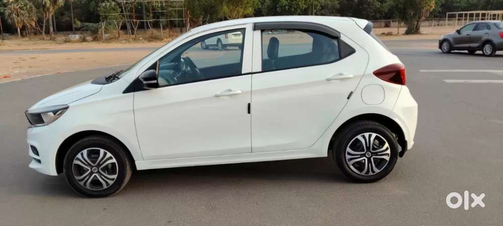 Tata Tiago 1.2 Revotron Xt Cng, 2022, Cng & Hybrids