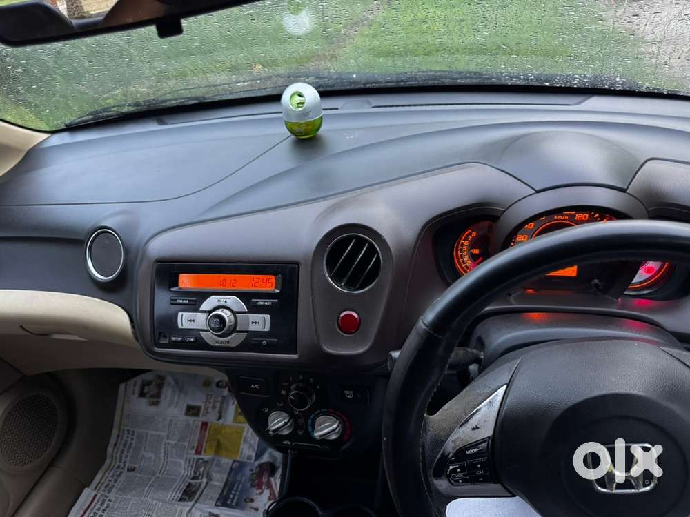 Honda Brio Petrol 2013