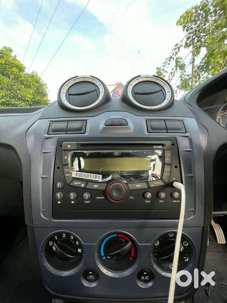 Ford Figo Petrol 2014
