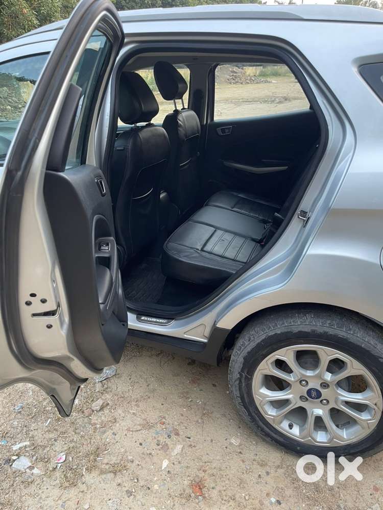Ecosport Titanium Plus Automatic Petrol Push Button Start Car.
