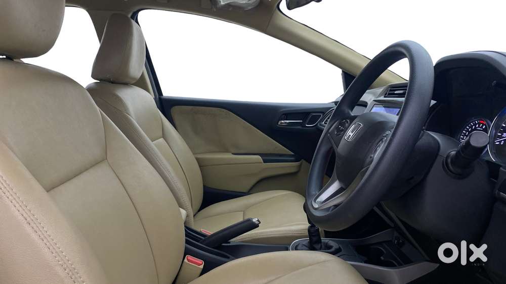 Honda City I-vtec V, 2018, Petrol